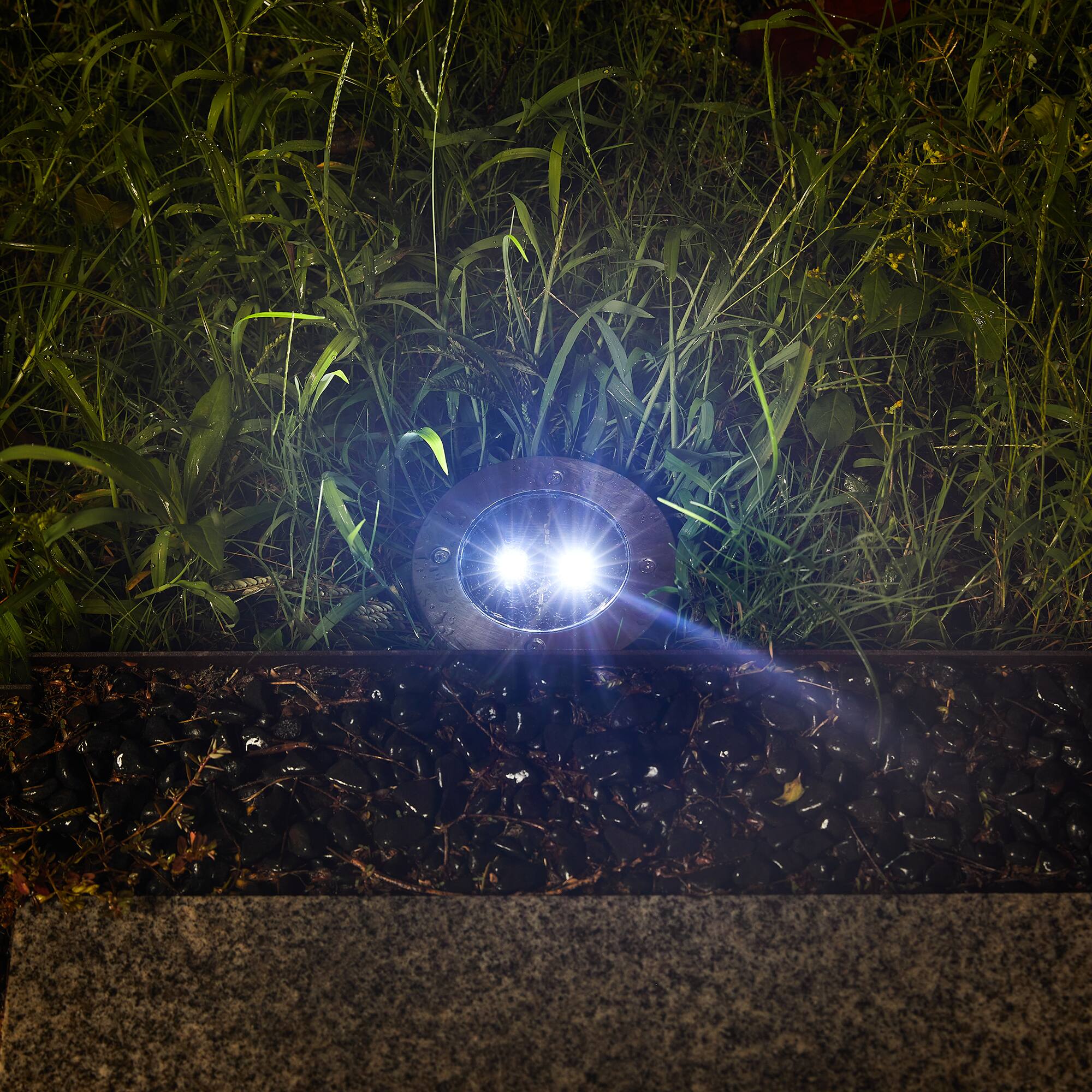 Glitzhome® 5.25" Solar Powered LED Pathway Ground Lights Set